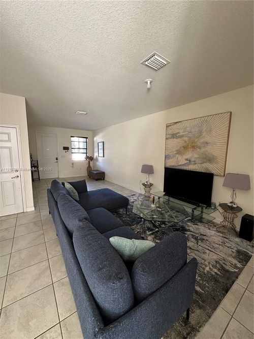 11472 Sw 252nd Ter, Homestead, FL, 33032-6035 | Card Image