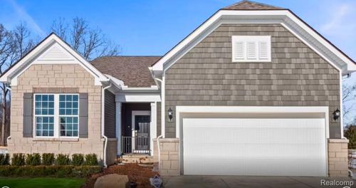 3040 Sheffield Cir, Clarkston, MI, 48346-2865 | Card Image