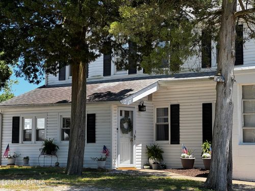 b-1712 Bay Ave, Point Pleasant Boro, NJ, 08742-4504 | Card Image