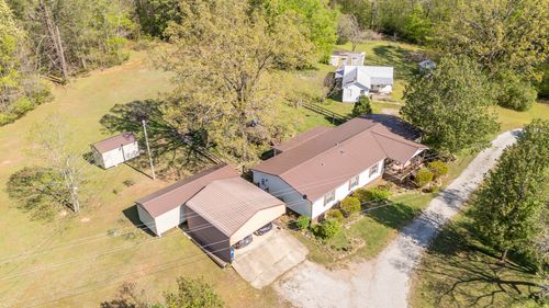 4195 Morrison Creek Rd, Clifton, TN, 38425-5222 | Card Image