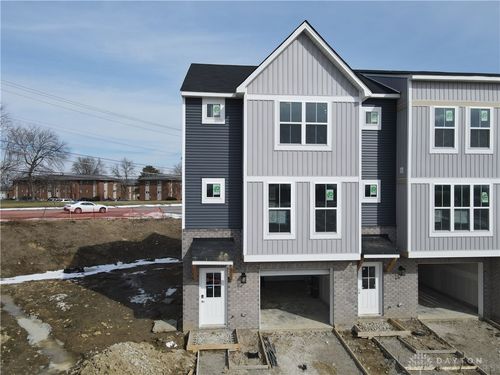 32-606 Brightview Place, Forest Park, OH, 45240 | Card Image