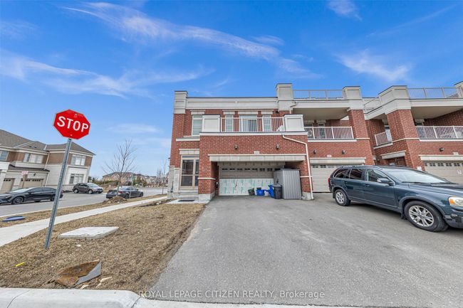 123 Luzon Ave, Home with 3 bedrooms, 3 bathrooms and 2 parking in Markham ON | Image 45