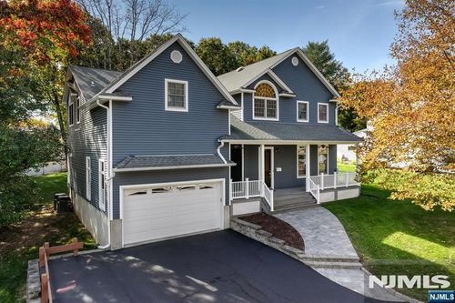 46 Seton Hall Dr, Oakland, NJ, 07436-3640 | Card Image