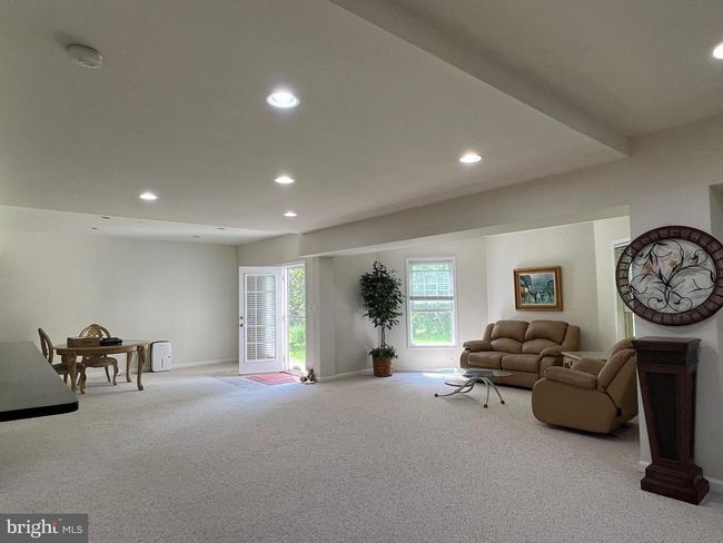 4718 Village Dr, House other with 5 bedrooms, 5 bathrooms and null parking in FAIRFAX VA | Image 66