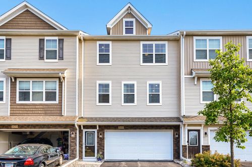 1668 Windigo Ln, Shakopee, MN, 55379-3550 | Card Image