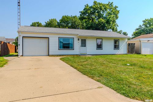 16 Hialeah Dr, Bartonville, IL, 61607-1771 | Card Image