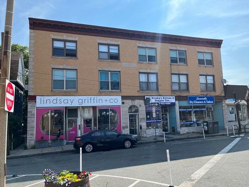 apt-1-108 Bristol Rd, Somerville, MA, 02144-1326 | Card Image