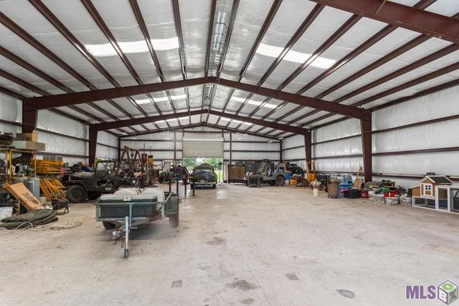 10515 Highway 411, House other with 4 bedrooms, 3 bathrooms and 4 parking in Maringouin LA | Image 27