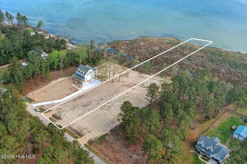 119 Cedarwood, Havelock, NC, 28532-9705 | Card Image