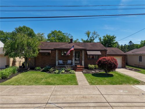 902 Foster Rd, Jefferson Hills, PA, 15025-3907 | Card Image