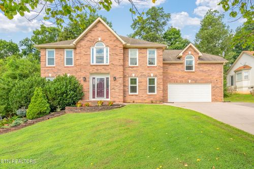 1825 Scenic Valley Ln, Knoxville, TN, 37922-7124 | Card Image