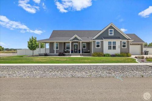 6930 Skycrest Dr, Billings, MT, 59106-3112 | Card Image