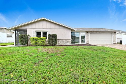 895 Brunswick Ln, Rockledge, FL, 32955-4022 | Card Image