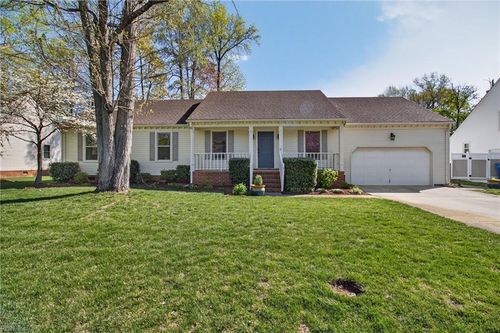 730 Beckley Ln, Chesapeake, VA, 23322-6802 | Card Image