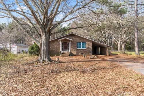 671 Old Camp Church Rd, Carrollton, GA, 30117-8831 | Card Image