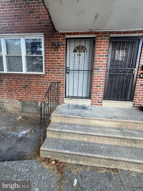 326 Van Kirk St, PHILADELPHIA, PA, 19120-1140 | Card Image