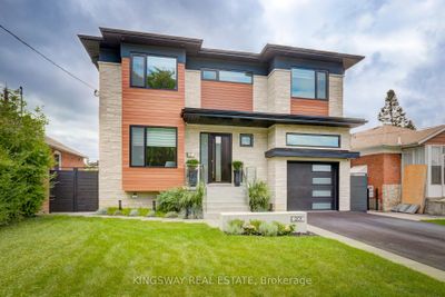 201 Van Dusen Blvd, House other with 4 bedrooms, 6 bathrooms and 5 parking in Etobicoke ON | Image 1