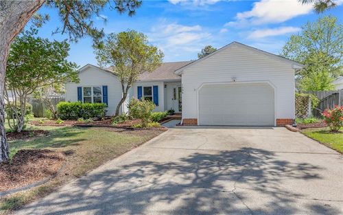 1556 Bunsen Drive, Virginia Beach, VA, 23454 | Card Image