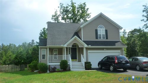 9237 Scotts Bluff Ln, Chesterfield, VA, 23832-9255 | Card Image