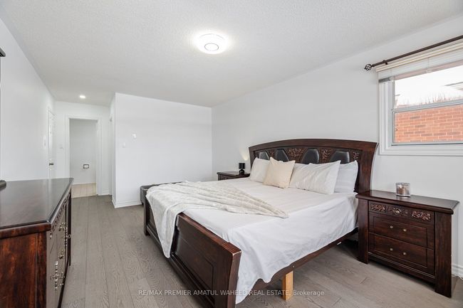 166 Killian Rd, House other with 5 bedrooms, 4 bathrooms and 2 parking in Maple ON | Image 28