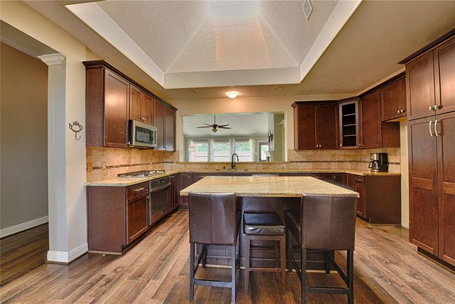 3118 E Webber Dr, House other with 4 bedrooms, 2 bathrooms and 2 parking in Pearland TX | Image 6