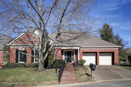 4703 Old Brownsboro Ct, Louisville, KY, 40207-1800 | Card Image