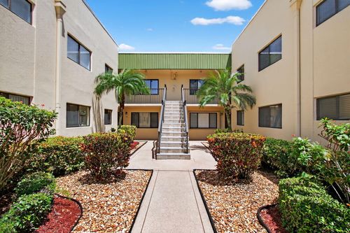 apt-92-15217 Lakes Of Delray Blvd, Delray Beach, FL, 33484-4312 | Card Image