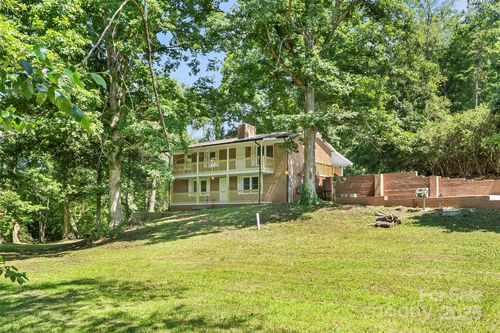 103 Emorywood Dr, Morganton, NC, 28655-8210 | Card Image