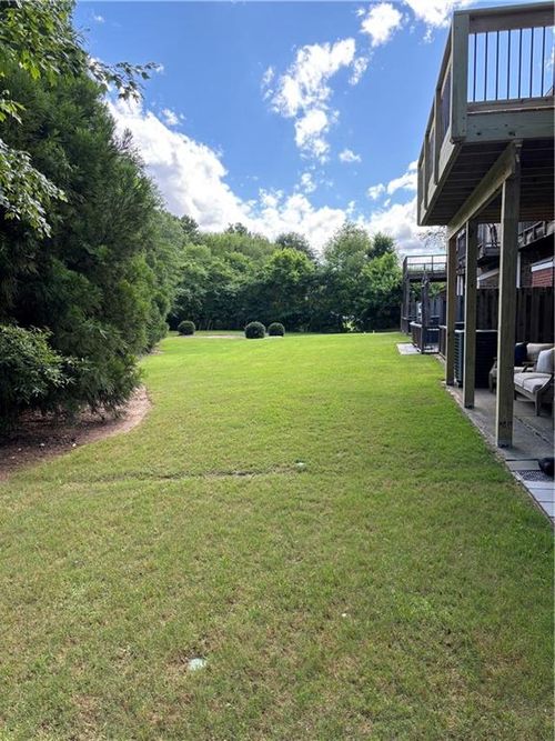 121 Riverwatch Ct, Canton, GA, 30114-5727 | Card Image