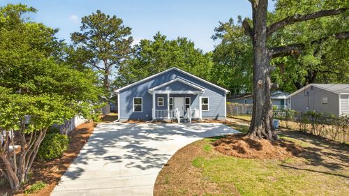 2114 James Bell Dr, North Charleston, SC, 29406-6242 | Card Image