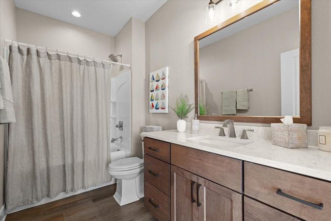 7865 E Stone Ridge Dr, Condo with 3 bedrooms, 3 bathrooms and null parking in Lannon WI | Image 14
