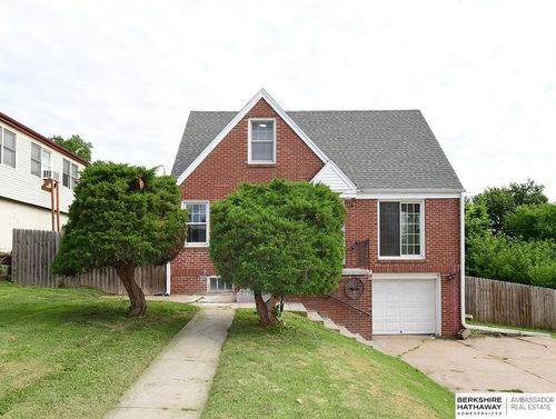 3110 Young St, Omaha, NE, 68112-2134 | Card Image