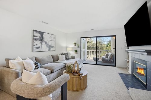 apt-229-2586 Oak Rd, Walnut Creek, CA, 94597-7824 | Card Image