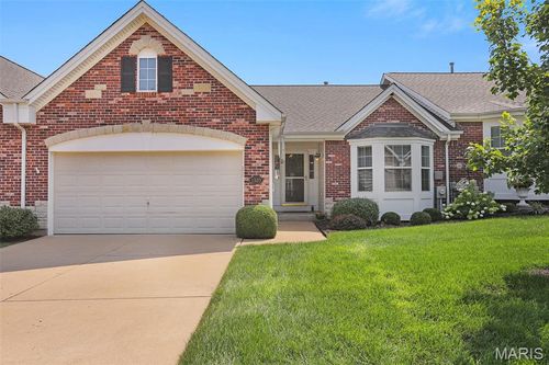 1320 Running Creek Ct, Washington, MO, 63090-4174 | Card Image