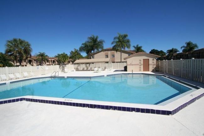 APT-315 - 9466 Boca Cove Cir, Condo with 2 bedrooms, 2 bathrooms and null parking in Boca Raton FL | Image 8