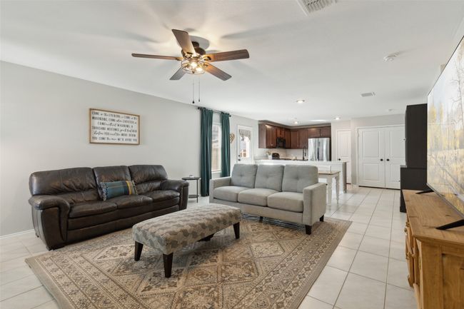 7029 Adderly Rd, House other with 3 bedrooms, 2 bathrooms and null parking in Pilot Point TX | Image 4