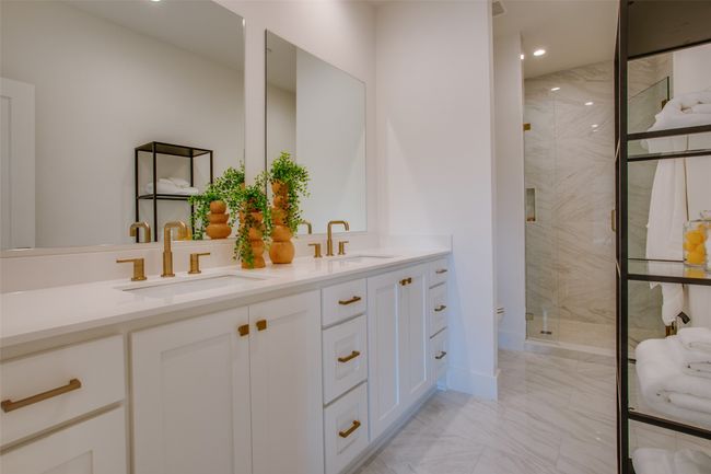 APT-504 - 7207 Gaston Ave, Condo with 2 bedrooms, 3 bathrooms and null parking in Dallas TX | Image 33