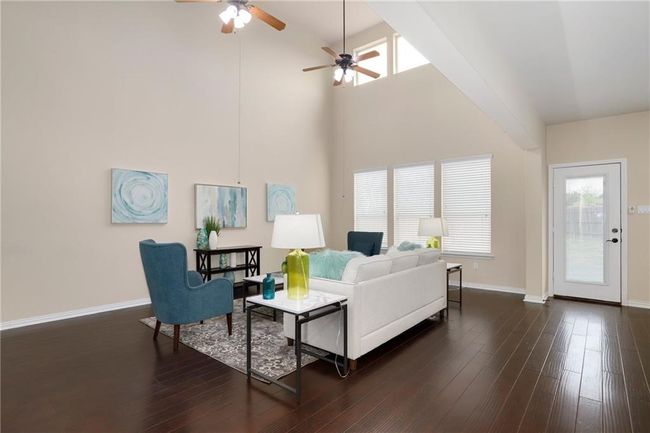 9901 Wading Pool Path, House other with 3 bedrooms, 3 bathrooms and 4 parking in Austin TX | Image 4