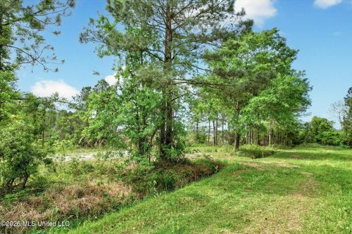 7015 Third St, Bay Saint Louis, MS, 39520-8640 | Card Image