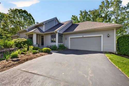 72 Woodcliff, Perinton, NY, 14450 | Card Image