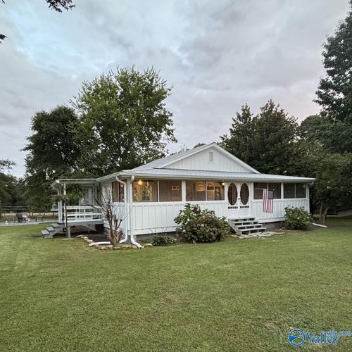 2408 County Road 631, Mentone, AL, 35984-3017 | Card Image