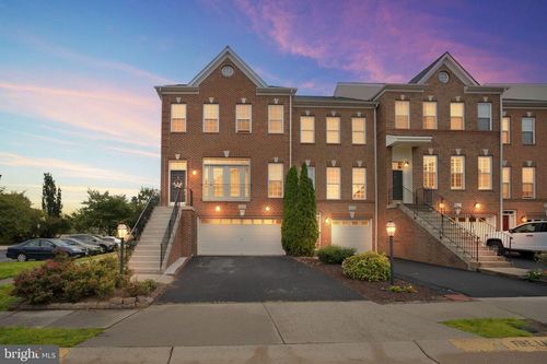 42090 Tanzanite Ter, ALDIE, VA, 20105-5637 | Card Image