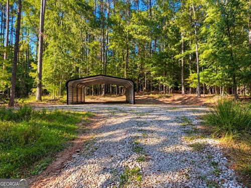 215 Rockville Springs Dr, Eatonton, GA, 31024-8245 | Card Image