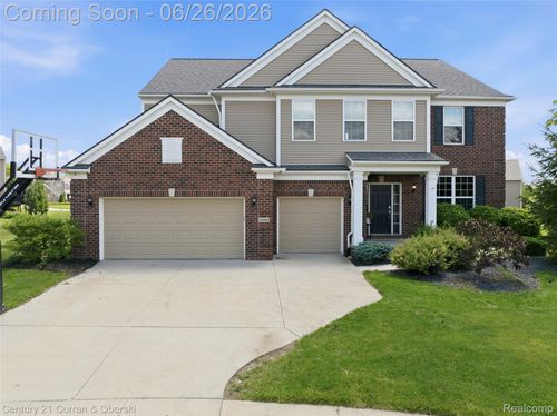 24986 Carriage Ln, South Lyon, MI, 48178-8333 | Card Image