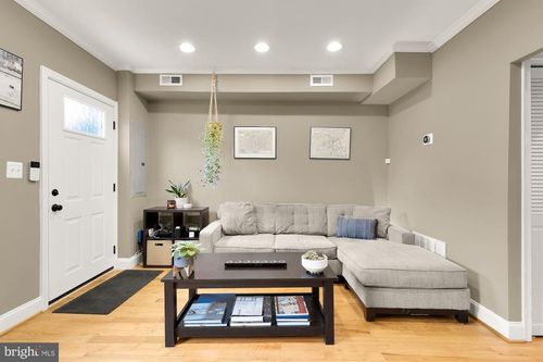 1936 Capitol Ave Ne, WASHINGTON, DC, 20002-1729 | Card Image
