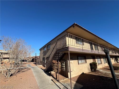 11-615 S Royal Crest Cir, Las Vegas, NV, 89169-3898 | Card Image