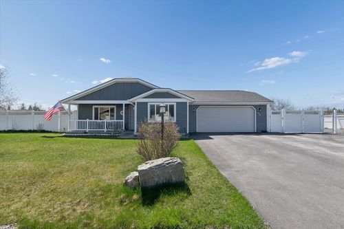 3086 Sweetgrass Ln, Kalispell, MT, 59901-2852 | Card Image