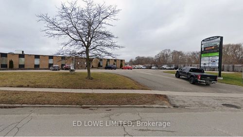 129-164 Innisfil St, Barrie, ON, L4N3E7 | Card Image