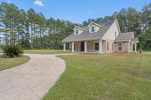 22345 Blackwell Farm Rd, Saucier, MS, 39574-7164 | Card Image