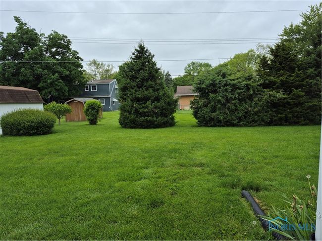 1100 Cherry Ln, House other with 3 bedrooms, 2 bathrooms and 2 parking in Findlay OH | Image 29